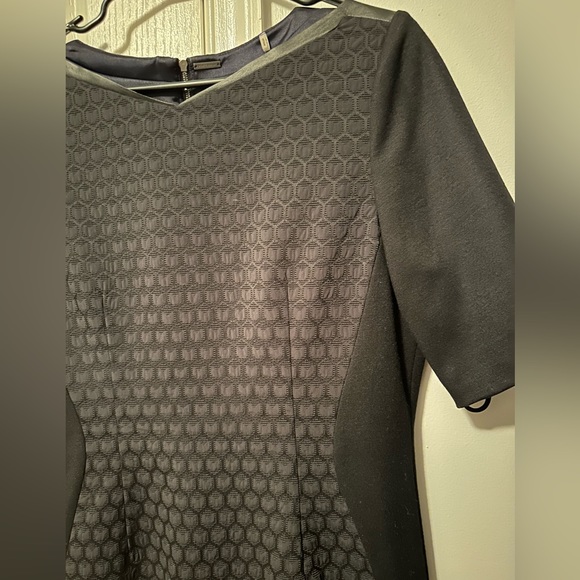 Elie Tahari dress - Picture 4 of 6